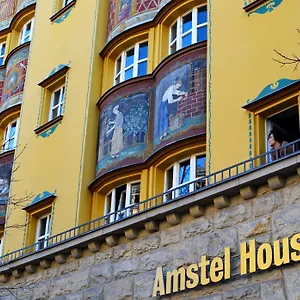 Amstel House Ostello